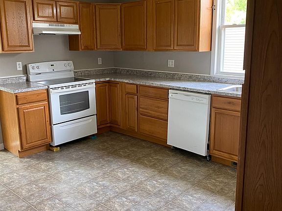 4th image of 419 W North St Unit 14
