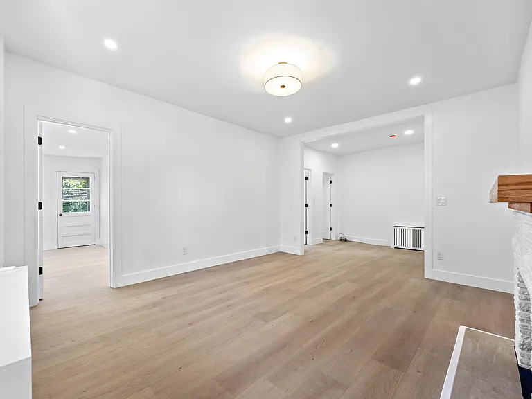 373 Palmer Ave #2 — Photo 6