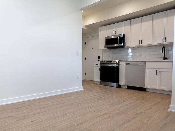 2nd image of 2552 Cecil B. Moore Ave