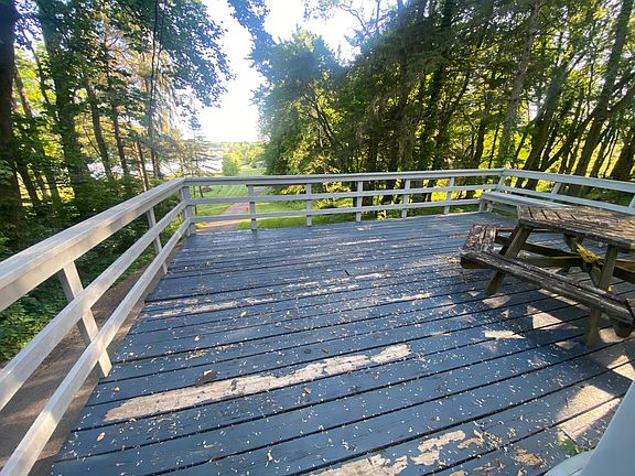 Deck with Panoramic view
