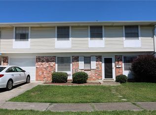 792 Mercedes Pl, Gretna, LA 70056