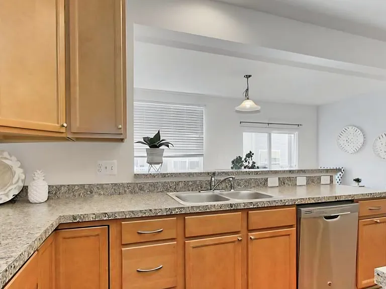 9087 Sandra Pl — Photo 16