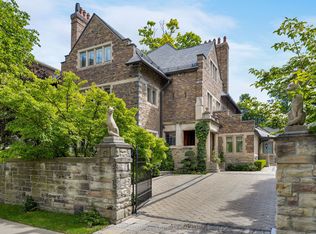 5 Thornwood Rd, Toronto, ON M4W 2R8