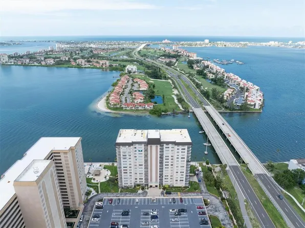 5220 Brittany Dr S APT 1008, Saint Petersburg, FL 33715