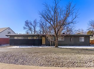 1517 Acacia Dr, Colorado Springs, CO 80907