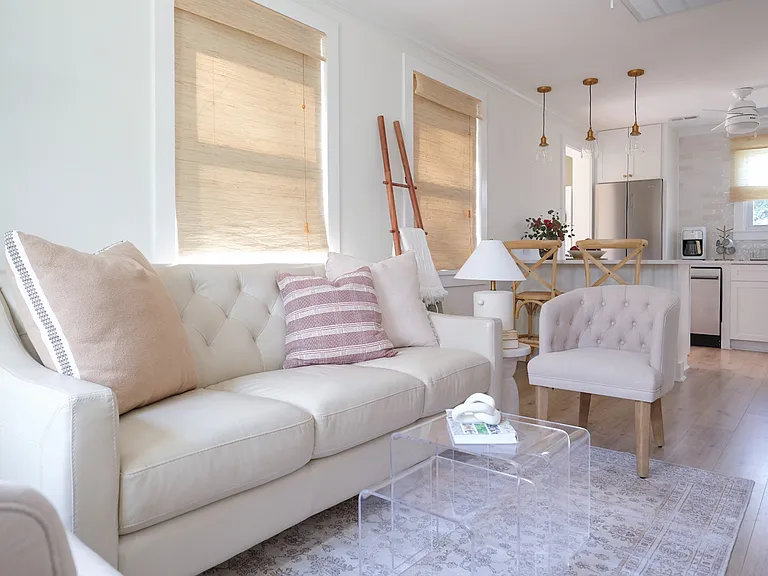 31 Oak Forest Dr — Photo 2