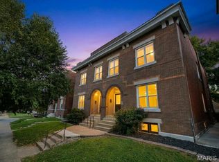 3004-3006 Henrietta St, Saint Louis, MO 63104
