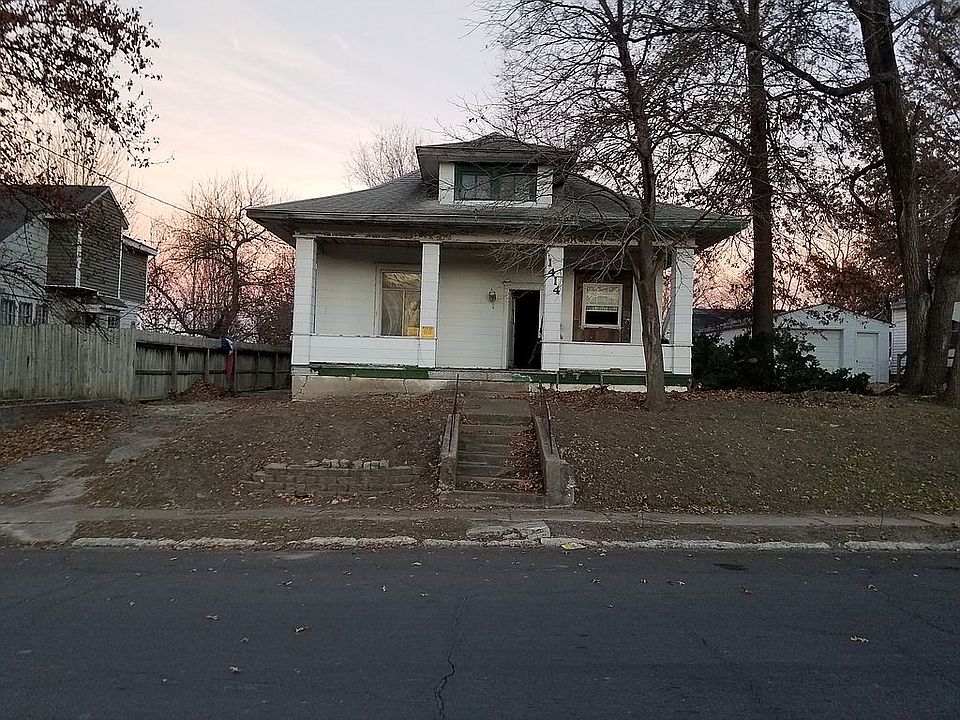2nd image of 1414 Mable St