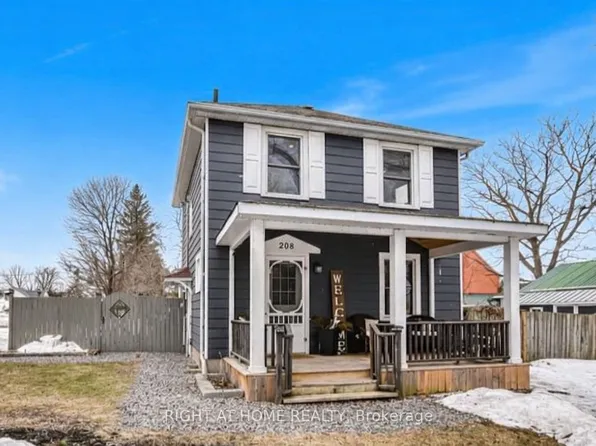 208 Cherry St, Tay, ON L0K 2C0