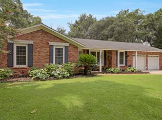 649 Harbor View Rd, Charleston, SC 29412