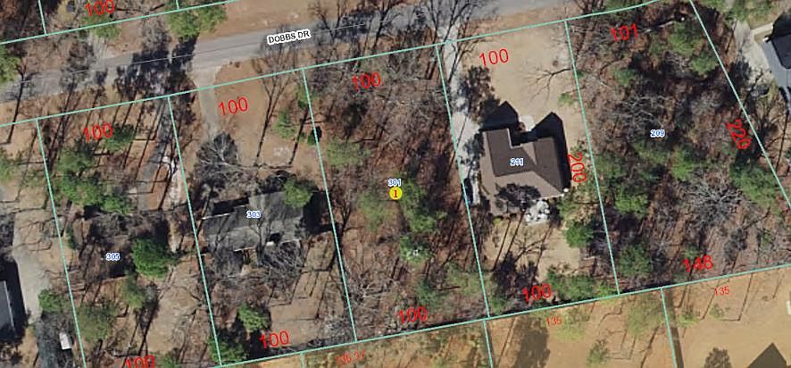 2nd image of 301 Dobbs Dr
