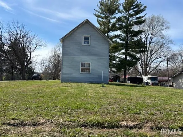 506 S Howard St, Oxford, IN 47971