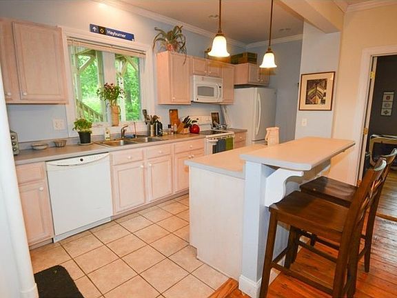 1st Floor Kitchen