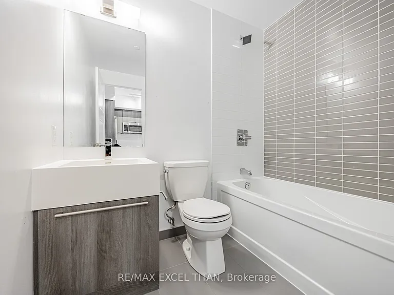 25 Neighbourhood Ln #205 — Photo 23