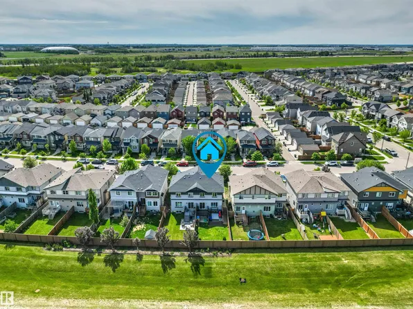 2220 Casey Cres SW, Edmonton, AB T6W 3M6