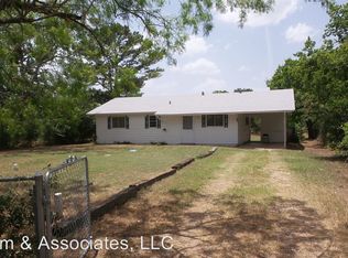 8408 Elroy Rd, Del Valle, TX 78617