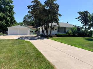 12061 Crooked Lake Blvd NW, Coon Rapids, MN 55433