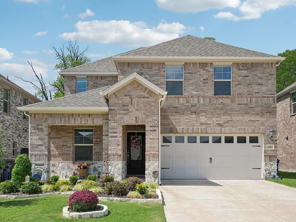 1401 Birchwood Ln
