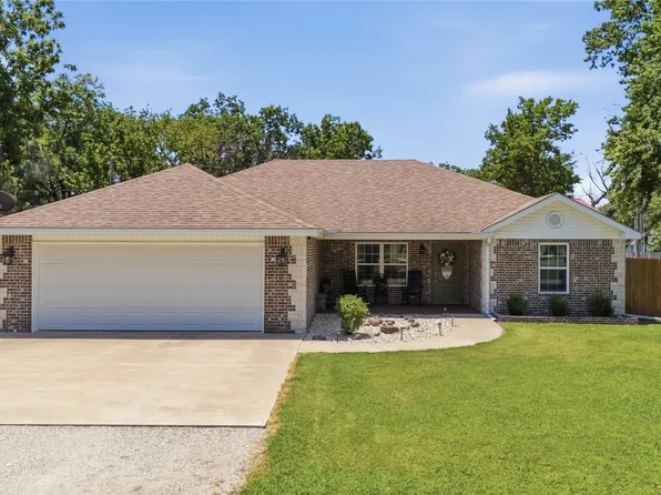 440 W 7th St, Chelsea, OK 74016