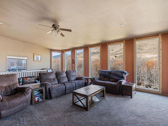 5th image of 2500 Mill Creek Rd