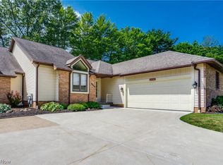 4890 Belden Park Dr NW, North Canton, OH 44720
