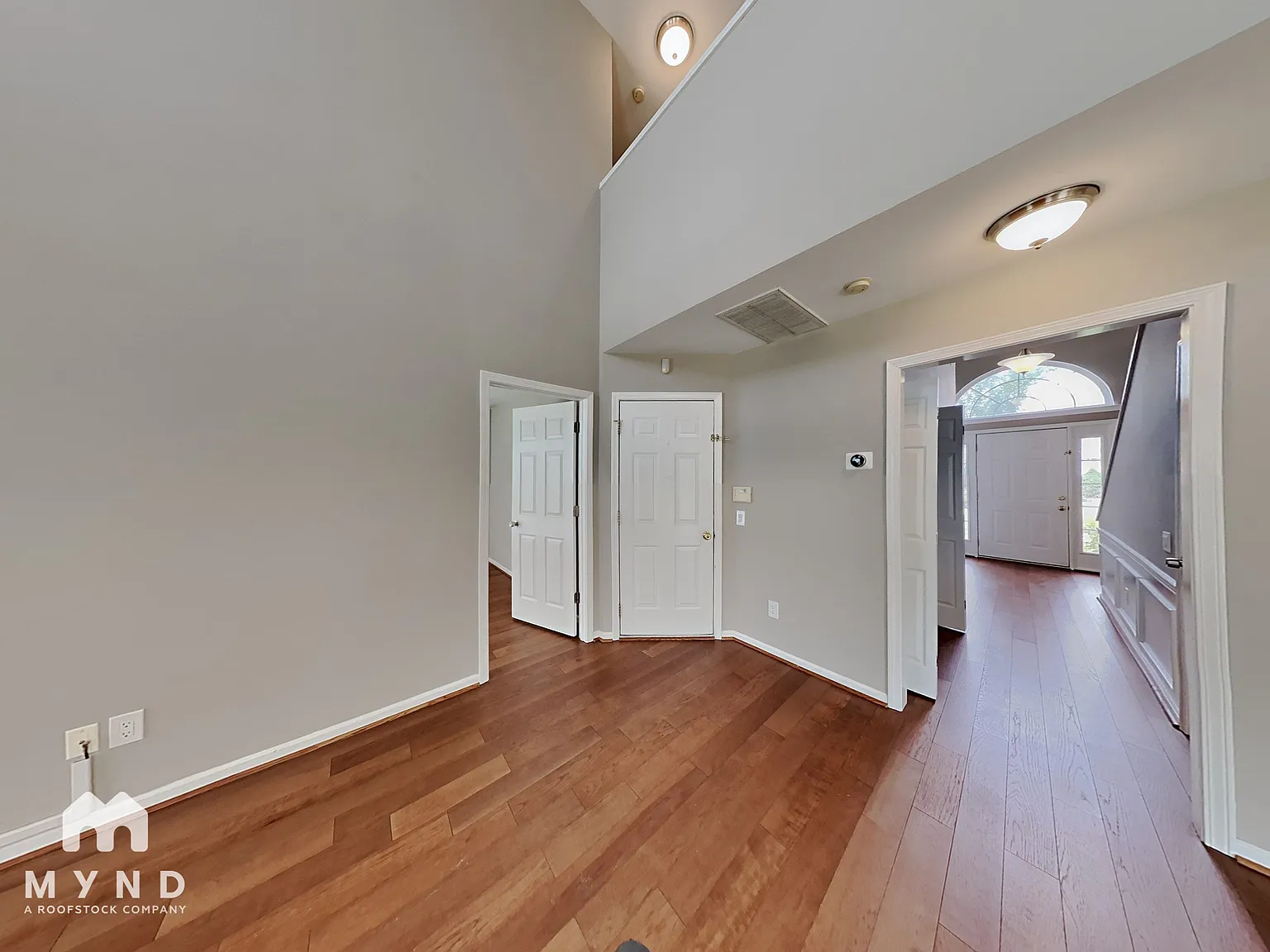 3 bed, 2.5 bath, 1860 sqft, $2,545 — Photo 3
