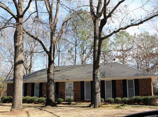 5460 Pine St, Millbrook, AL 36054