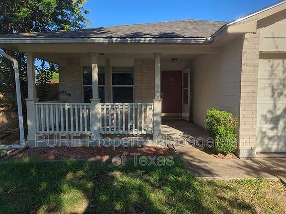 3rd image of 609 Losoya Ct