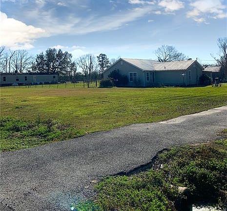 3rd image of 2508 Beauvoir Dr