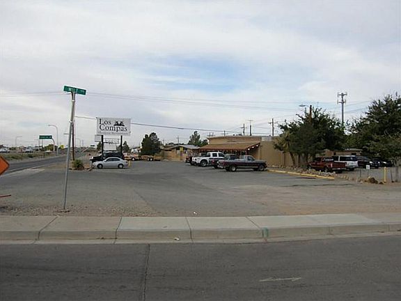 4th image of 6335 Bataan Memorial W Unit 1