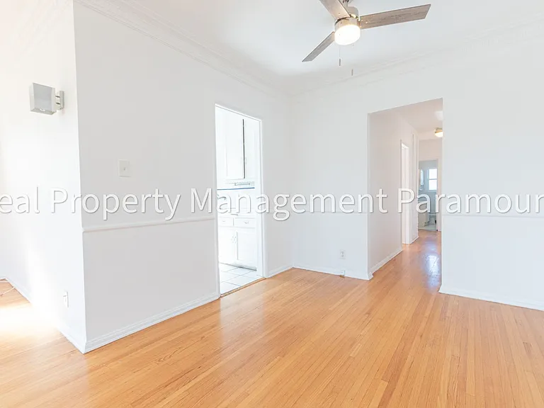1460 S Orange Grove Ave — Photo 23