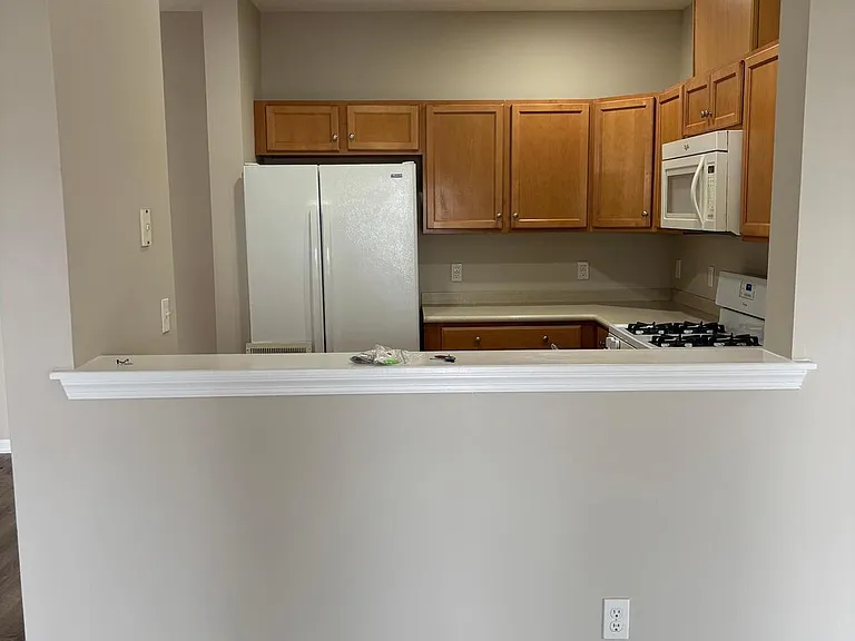 1321 Sierra Dr — Photo 8