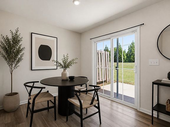 3rd image of 231 Lehman Way