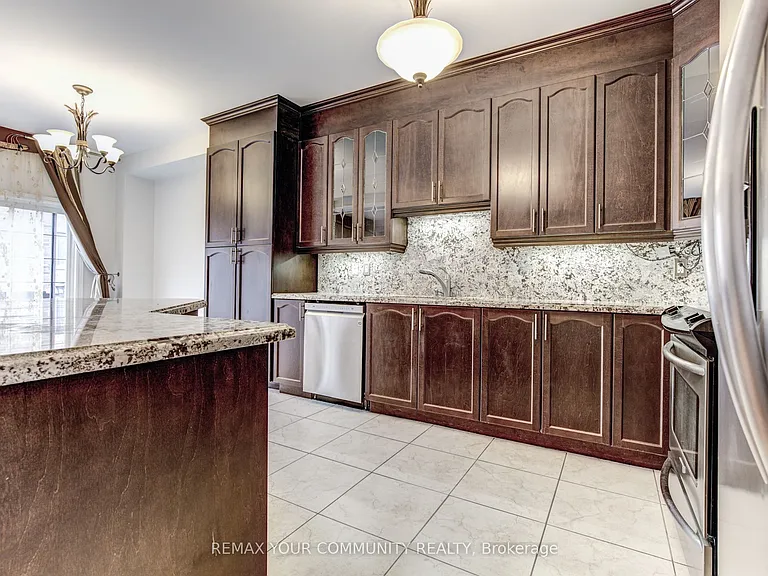 26 Yarden Dr — Photo 7