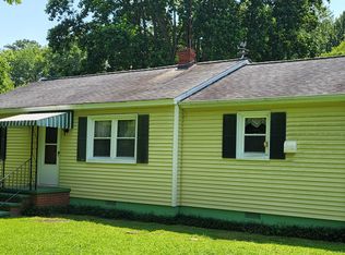 8924 Blue Jay Ln, Gloucester, VA 23072