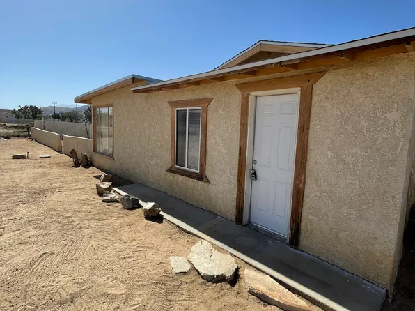 55618 Santa Fe Trl, Yucca Valley, CA 92284