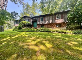 54 E Lake Rd, Danbury, CT 06811