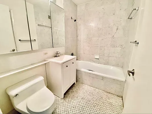 Rented by Charie Properties LLC | media 6
