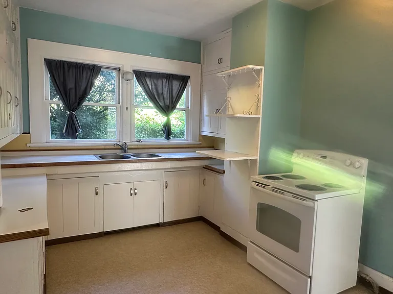 351 W 10th Ave #M — Photo 7
