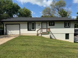 4722 N 61st St #D-1, Omaha, NE 68104