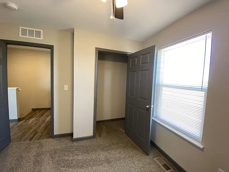 Longview Meadows - Montgomery City MO — Photo 46
