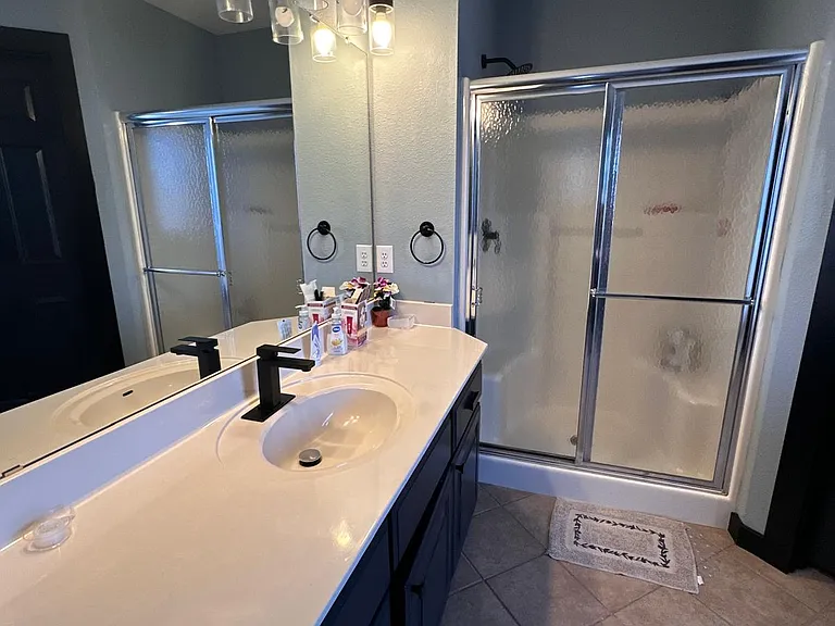 7 Stratton Ln — Photo 12