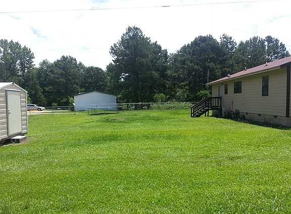 4th image of 104 Pine Hill Ln