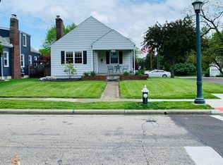 990 Chelsea Ave, Columbus, OH 43209