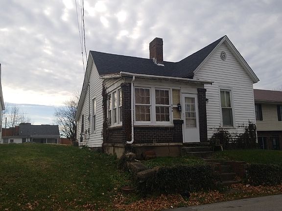 4th image of 238 E Martin Luther King Blvd
