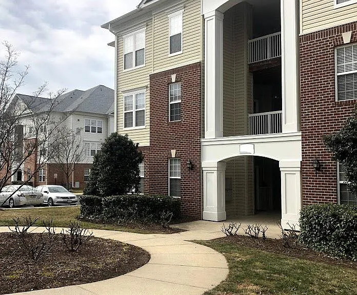 42492 Mayflower Ter #103 — Photo 1