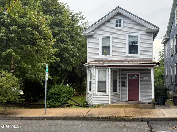 1805 13th Ave, Altoona, PA 16601