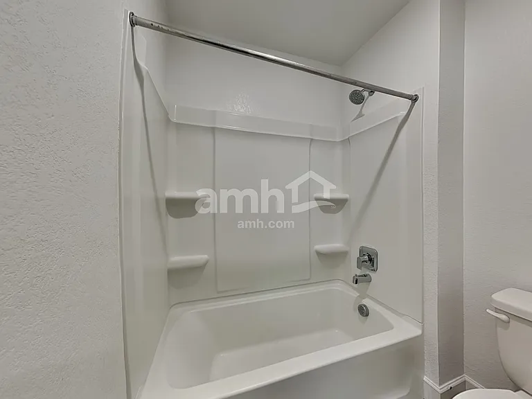 4239 W Saint Charles Ave — Photo 17