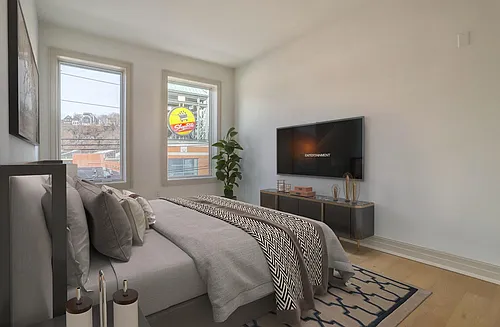 921 Madison St #204 Photo 1