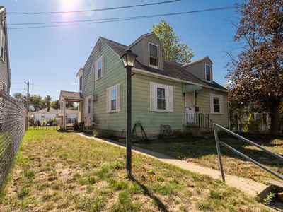 625 Green Street, Manchester, NH, 03103